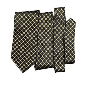 Share Sean John Tie Mens Black Gold Diamond Pattern Silk Business Formal Preppy